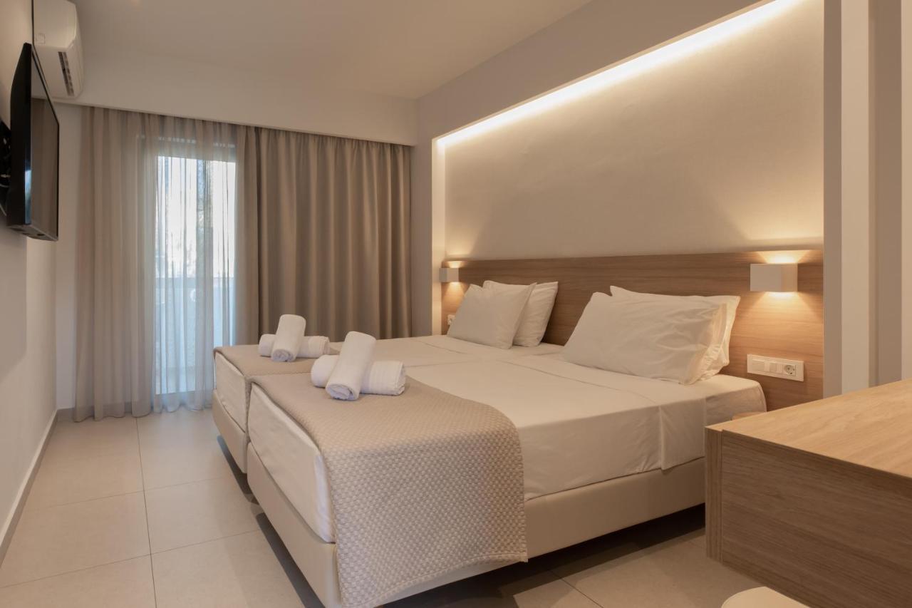 Mythos Suites Hotel Tigkaki  Ngoại thất bức ảnh