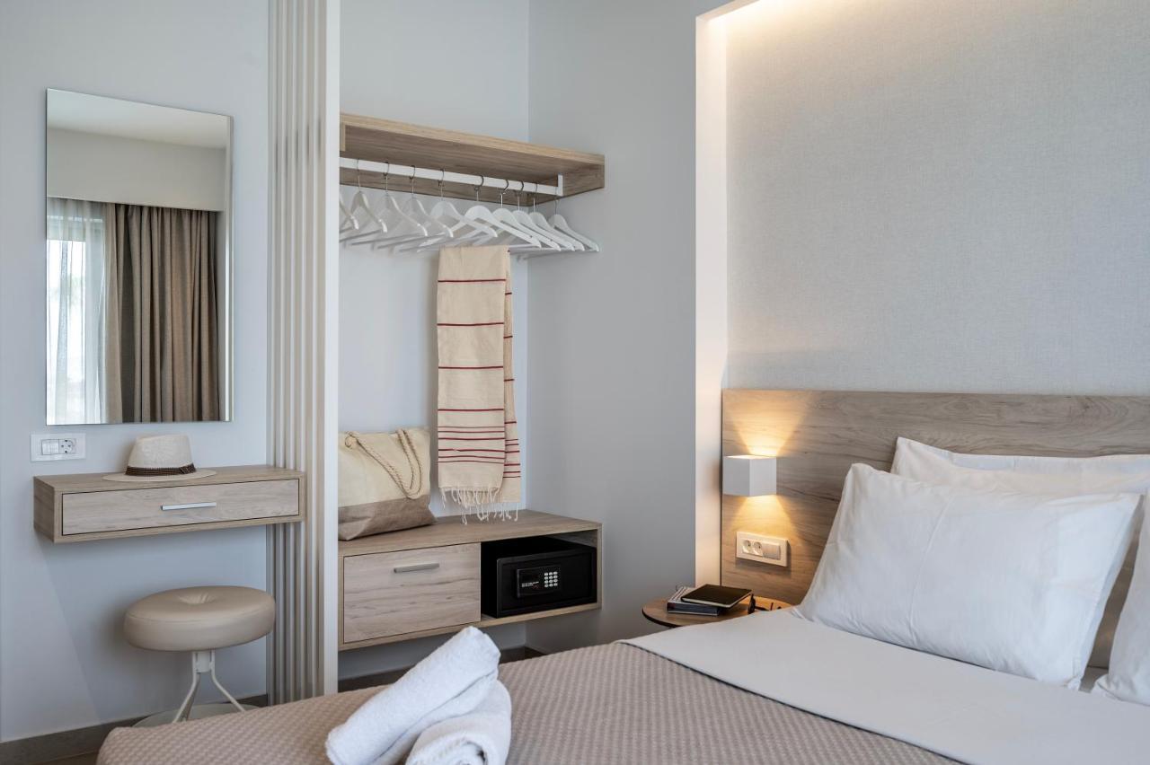 Mythos Suites Hotel Tigkaki  Ngoại thất bức ảnh