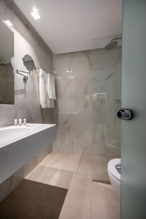 Mythos Suites Hotel Tigkaki  Ngoại thất bức ảnh