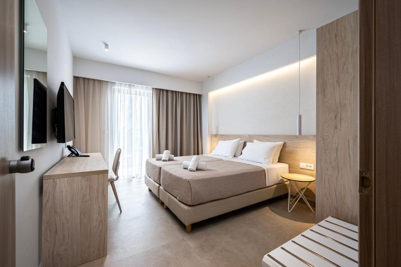 Mythos Suites Hotel Tigkaki  Ngoại thất bức ảnh