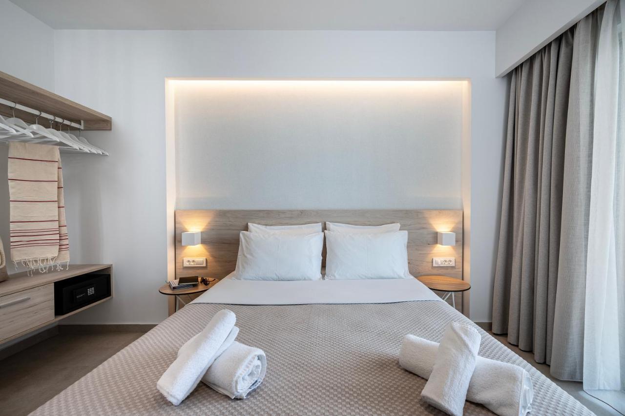 Mythos Suites Hotel Tigkaki  Ngoại thất bức ảnh