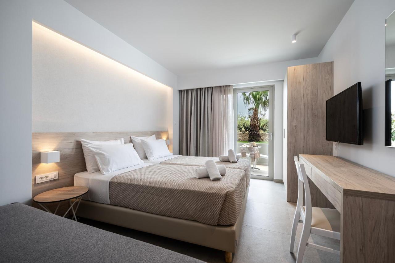 Mythos Suites Hotel Tigkaki  Ngoại thất bức ảnh