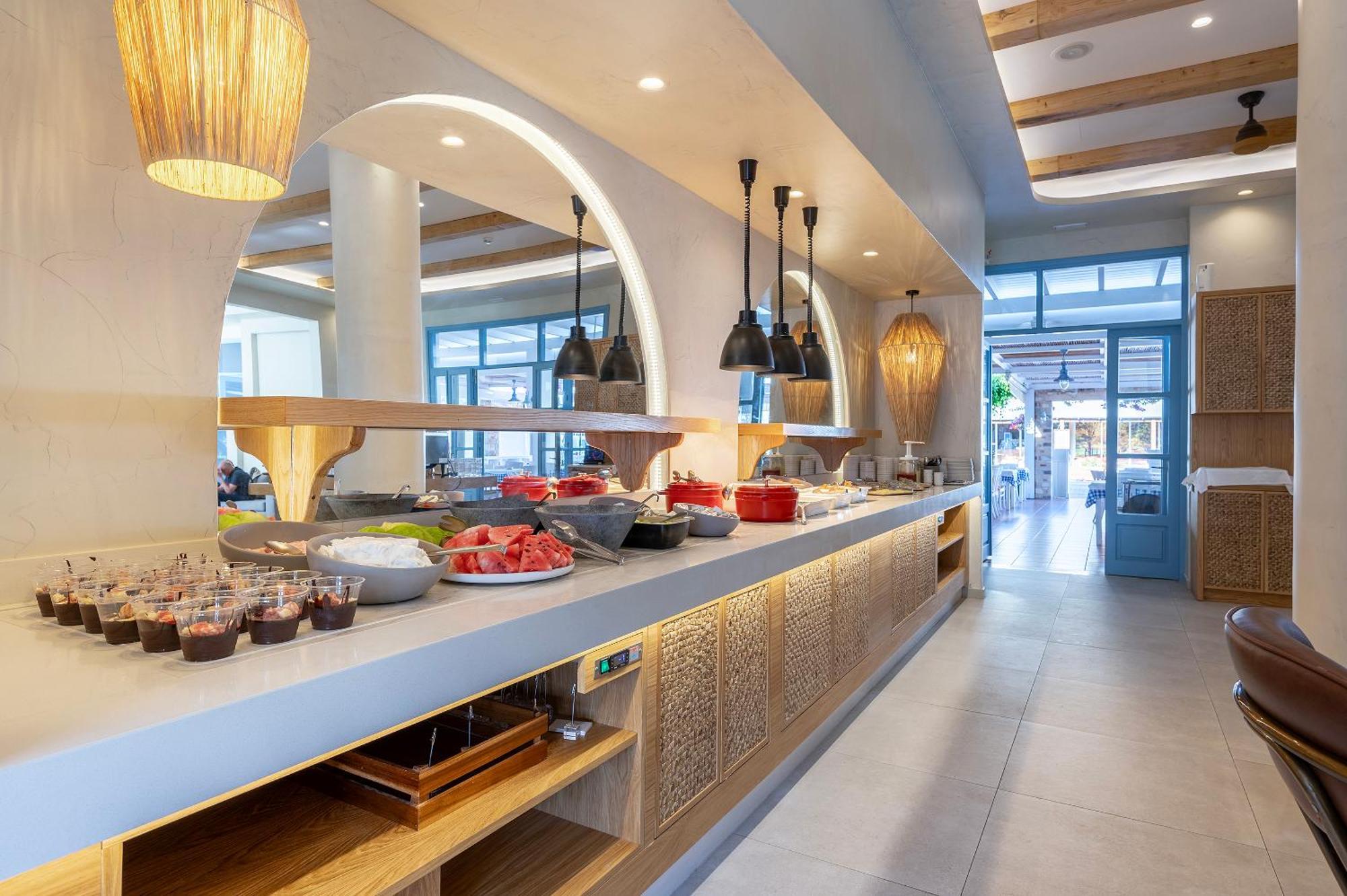 Mythos Suites Hotel Tigkaki  Ngoại thất bức ảnh